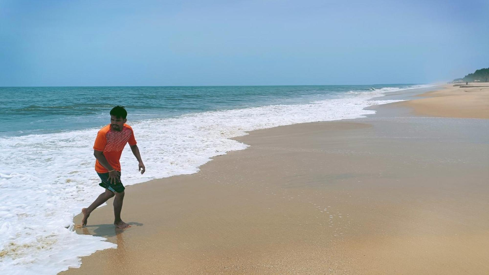 Marari Cleetus Mararikulam